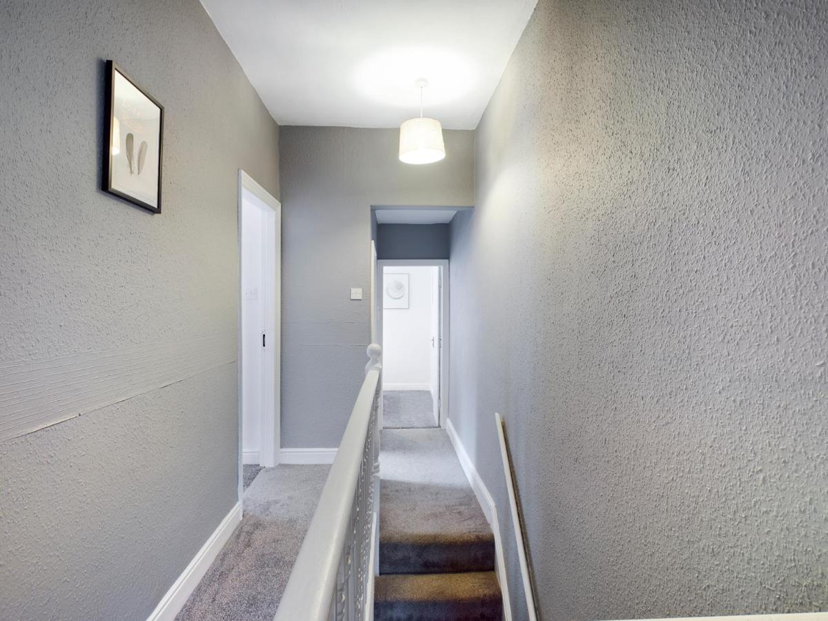 Cheerful 3 Bedroom Home With Free Parking And Wifi Chester Exterior foto